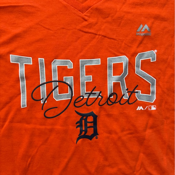 🧡 Detroit Tigers Women’s Tee 💙 - Picture 4 of 4